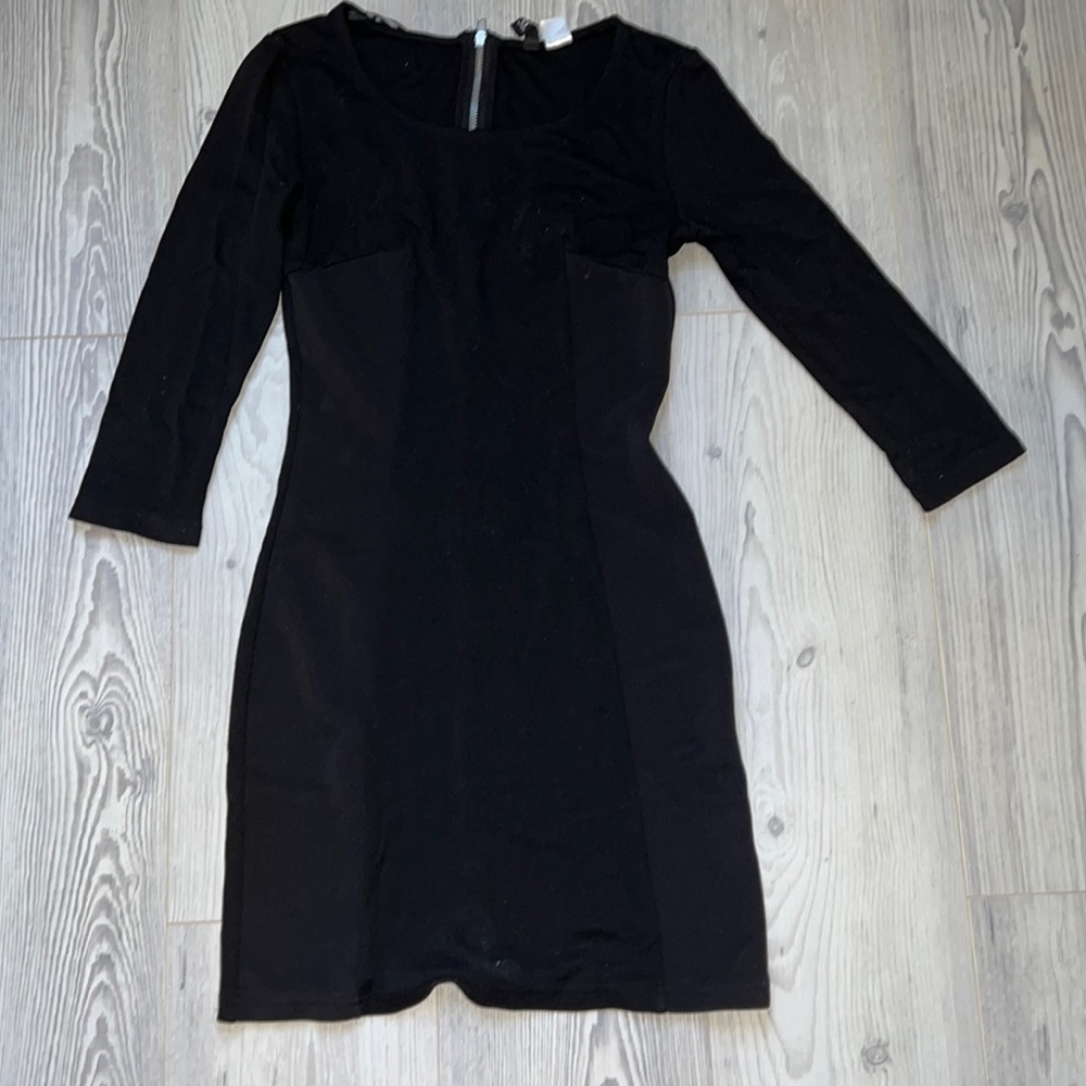Black mini long sleeve dress